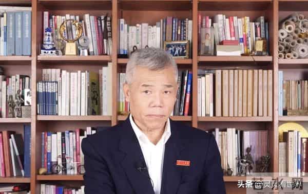 钟南山张文宏被攻击 官媒-寒心