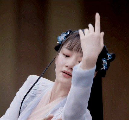 任敏回应网友让她整鼻子