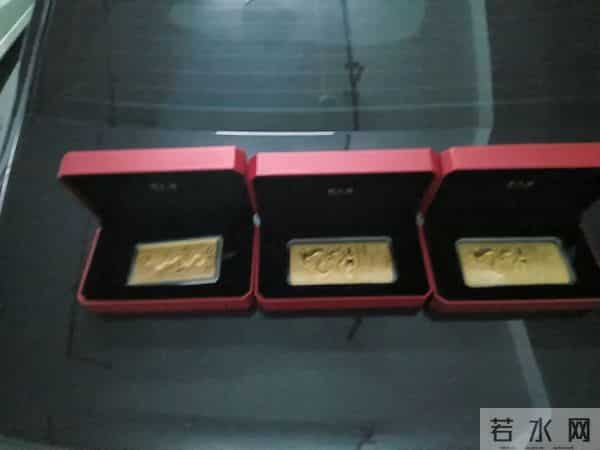 男子投资100万剩1.99万 法院判了