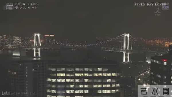 被爱豆们压床上