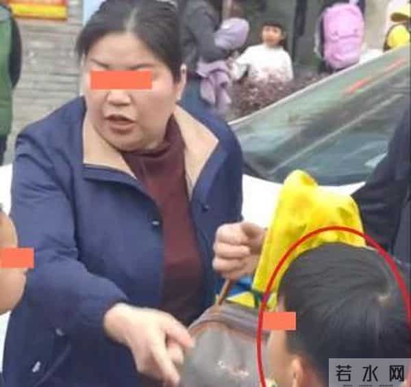 12岁女孩遭陌生男子扇耳光