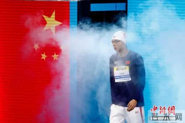 闫子贝男子100米蛙泳无缘奖牌