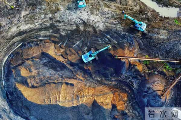 普京称孤立俄罗斯是不可能的