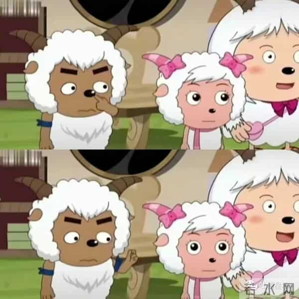 2岁女孩把蛇干当玩具吓跑妈妈