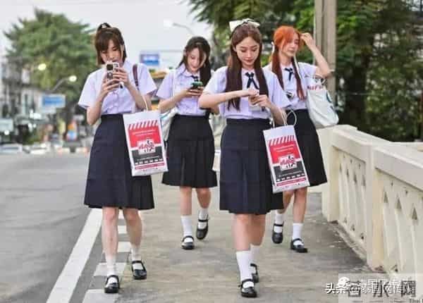 旅游警示-乱穿泰国校服会被罚款