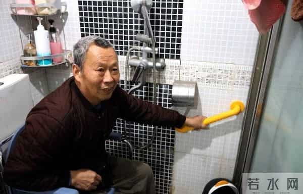 男子拉肚子查出5处癌