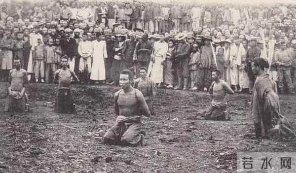 腰斩是什么意思