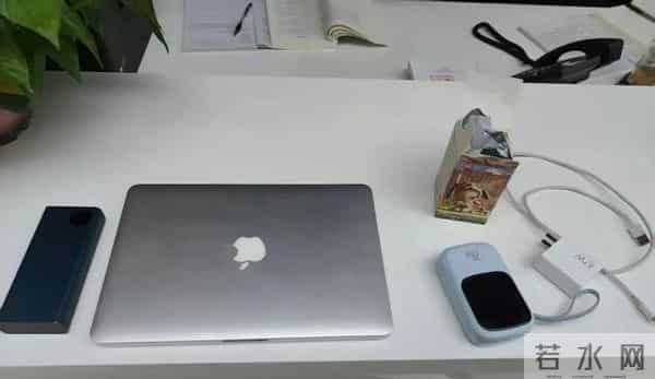 外卖员被打赏1.1元以为在求救秒报警