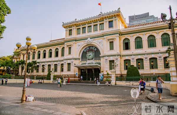 越南最牛股市崩了 金融股暴跌10%