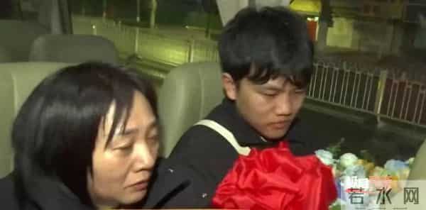 解清帅说身世还没告诉女友