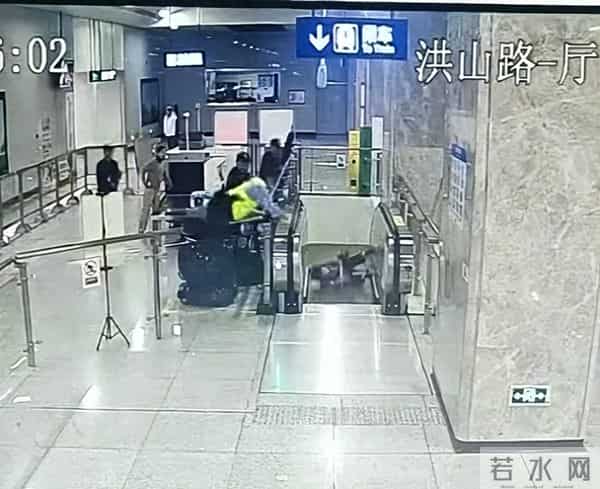 警方辟谣武汉地铁发生爆炸事故