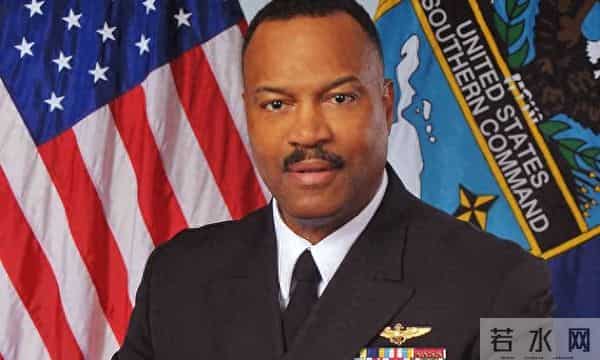 美国代理部长辞职