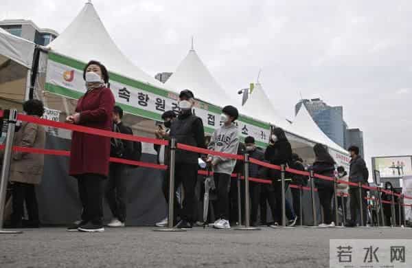 乌攒大量代孕新生儿