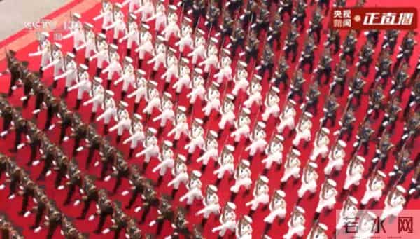 礼兵队伍俯拍太震撼