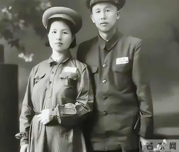 3个亲姐妹嫁给同一单位3名军官