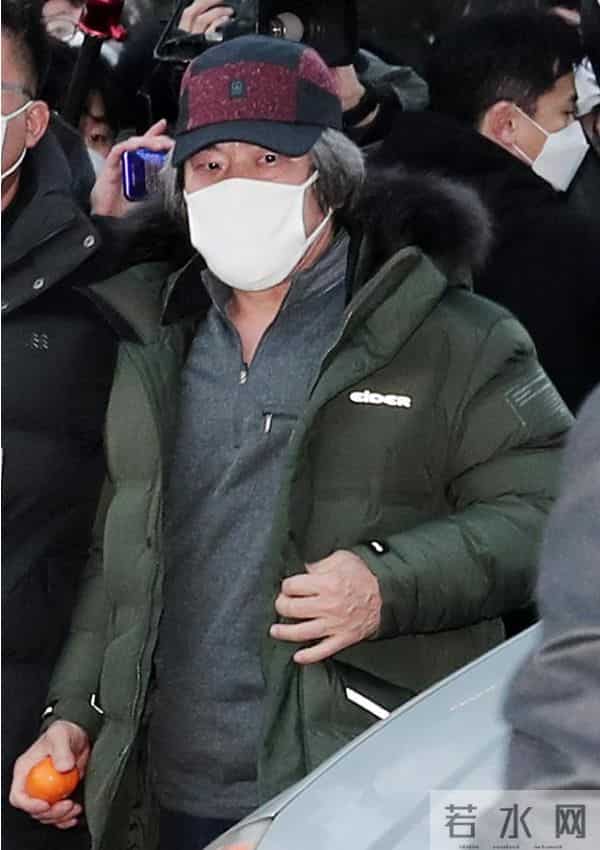 素媛案罪犯家中遇袭