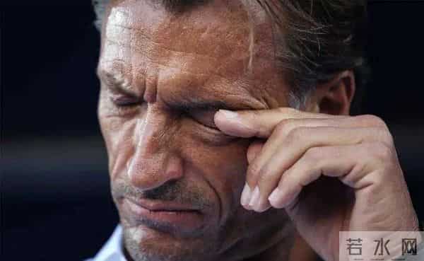 乌拉圭教练颜值引热议