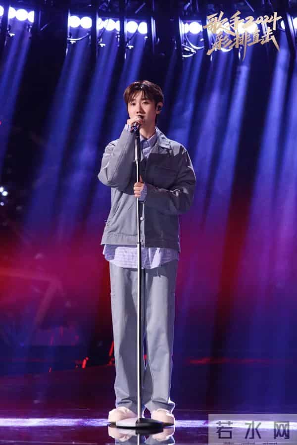 那英自曝因歌手直播崩溃