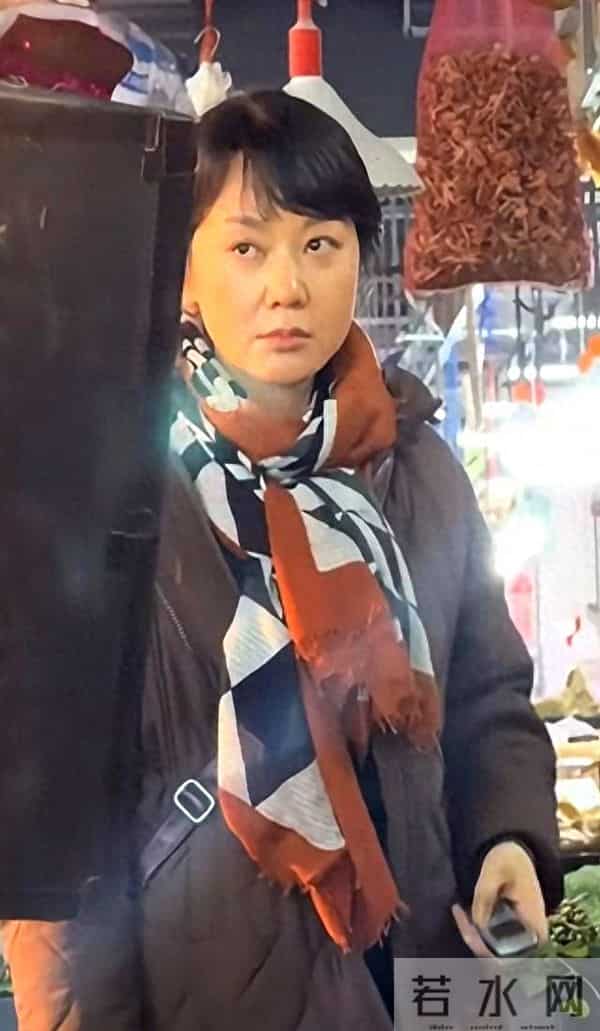 54岁妈妈考上女儿母校