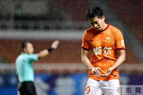 曝武汉长江即将解散 正补发欠薪