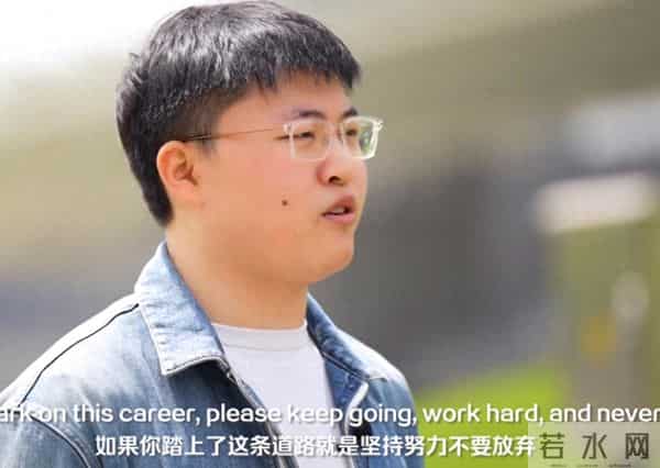 957确认UZI复出加入EDG