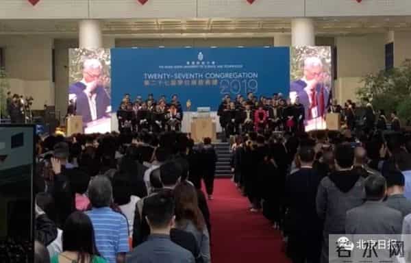 香港坠楼学生离世