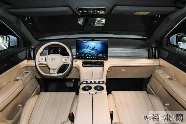 比亚迪宋PLUS冠军版开启预售