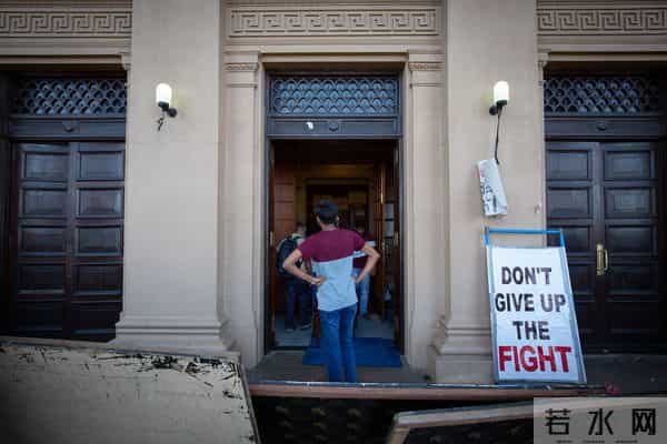 80秒看斯里兰卡大抗议6个时间节点
