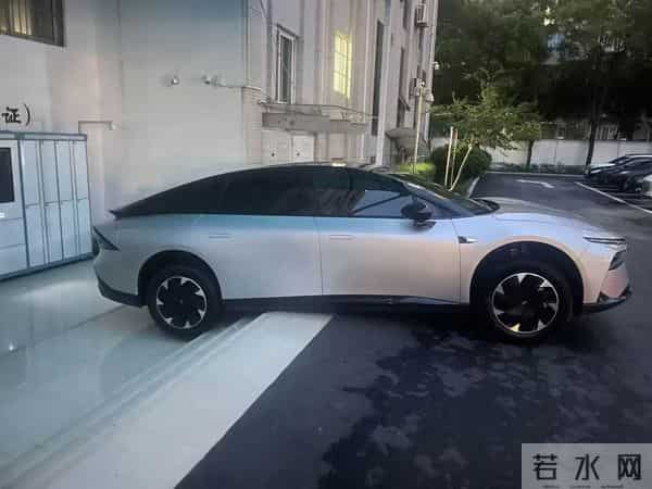 小鹏汽车发布苏州P7事故通报