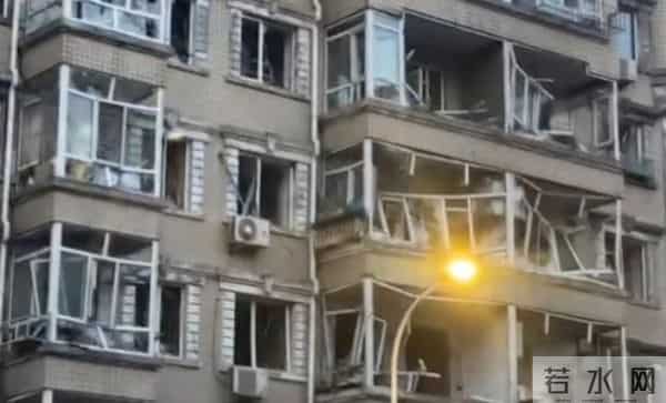 哈尔滨一住户发生燃气燃爆致1死7伤