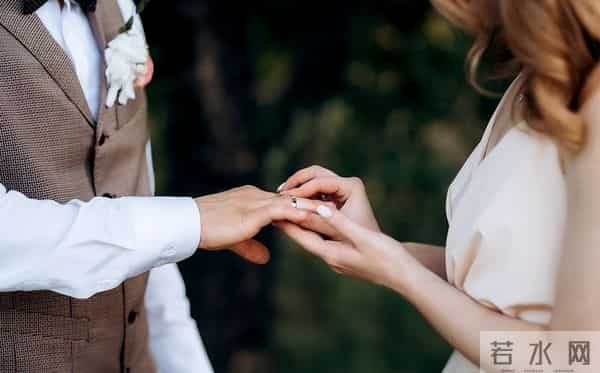 专家称2023年出现补偿性结婚潮