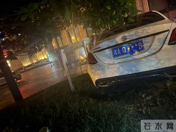 女司机被查坚称未饮酒血检为醉驾