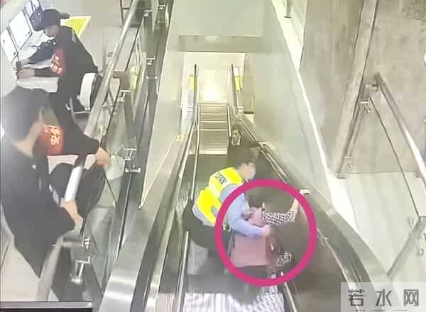 警方辟谣武汉地铁发生爆炸事故