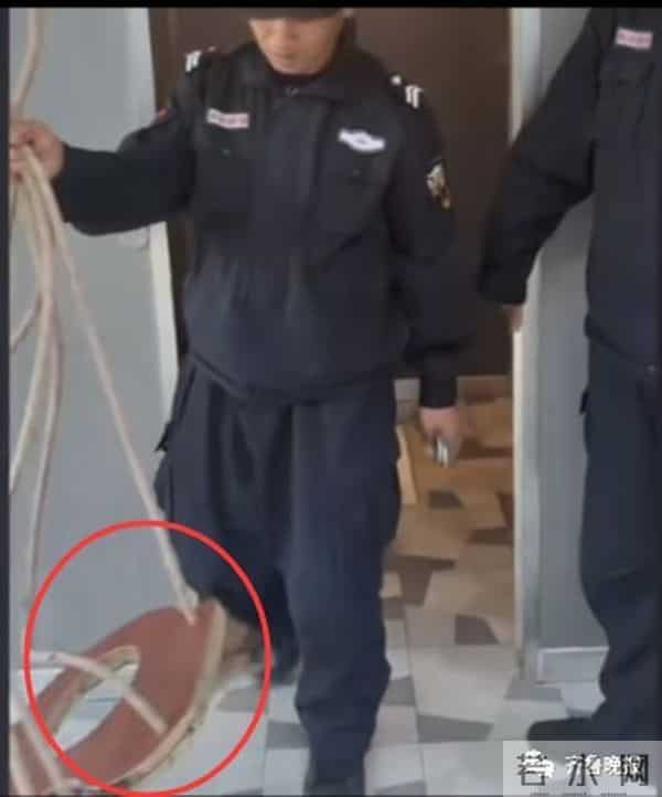 重庆网红秋千厕所已连夜拆除