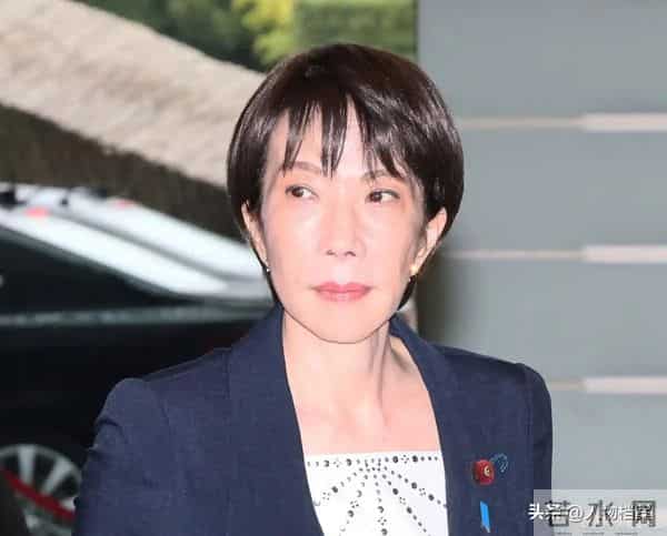 东京大楼爆炸瞬间 有人高喊快逃