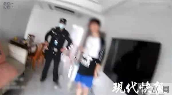 女子被30楼扔下的麻辣烫当场砸晕