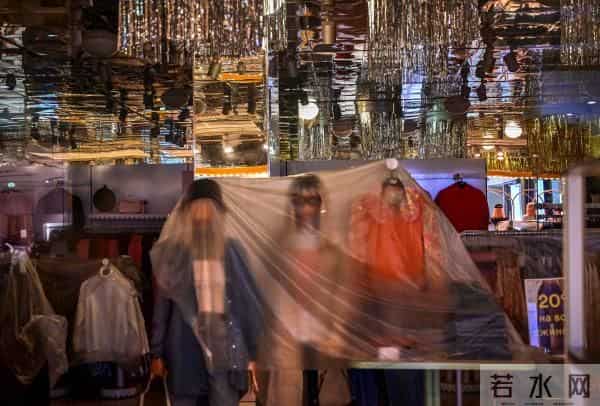 乌攒大量代孕新生儿