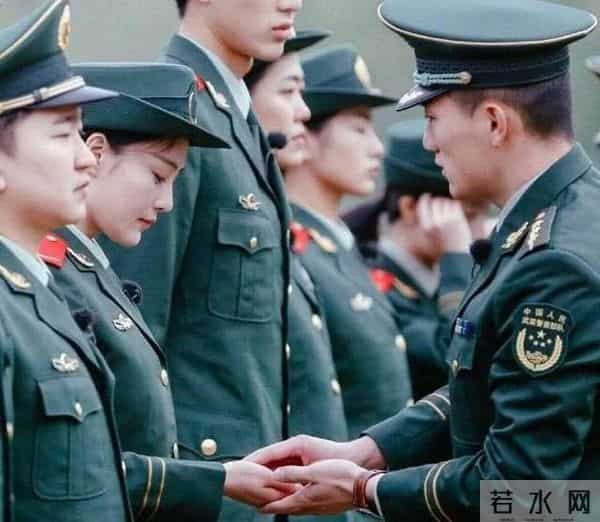 张馨予整容,军嫂张馨予：整容上位黑料不断，手撕前任李晨，遇真爱后却转型