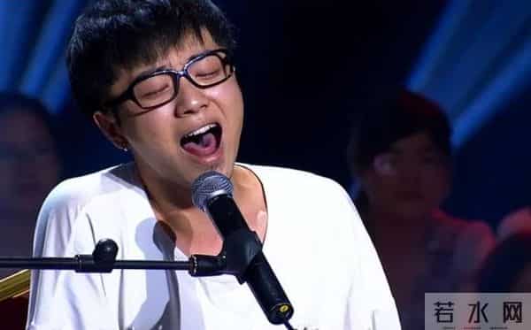 华晨宇透露妈妈因癌症去世,华晨宇妈妈周忆:儿子被骂很心痛,离世前最大心愿是儿子婚姻幸福