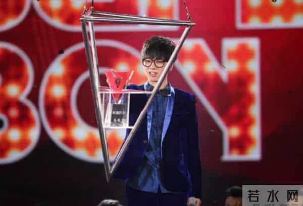 华晨宇透露妈妈因癌症去世,华晨宇妈妈周忆:儿子被骂很心痛,离世前最大心愿是儿子婚姻幸福