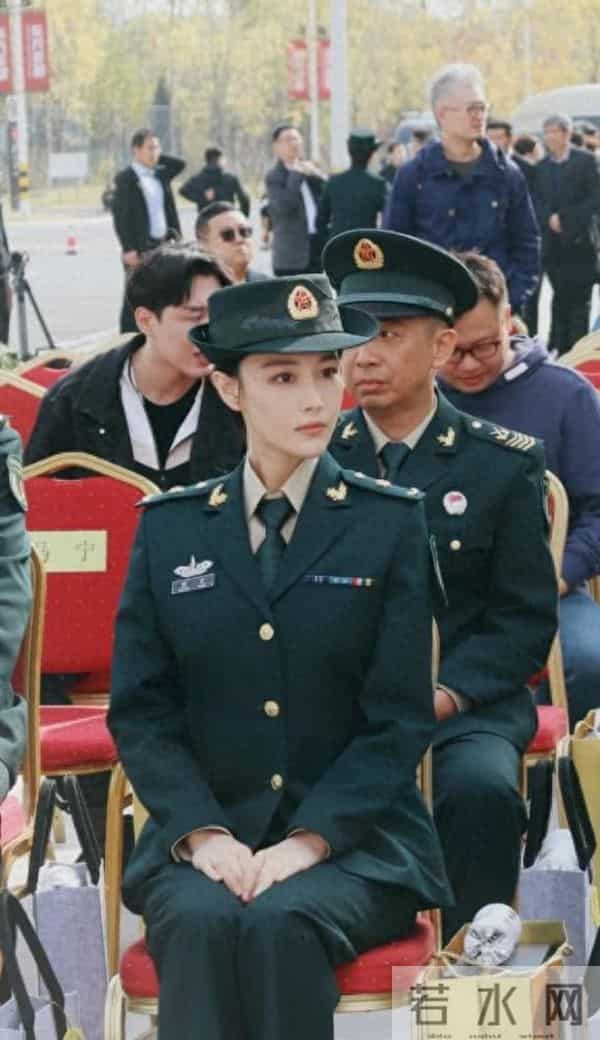 张馨予整容,军嫂张馨予：整容上位黑料不断，手撕前任李晨，遇真爱后却转型