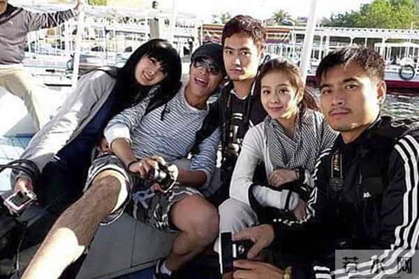 唐人三宝,永远的唐人三宝！刘诗诗袁弘为胡歌新片包场，杨幂则噤声