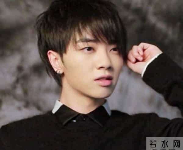 华晨宇透露妈妈因癌症去世,华晨宇妈妈周忆:儿子被骂很心痛,离世前最大心愿是儿子婚姻幸福