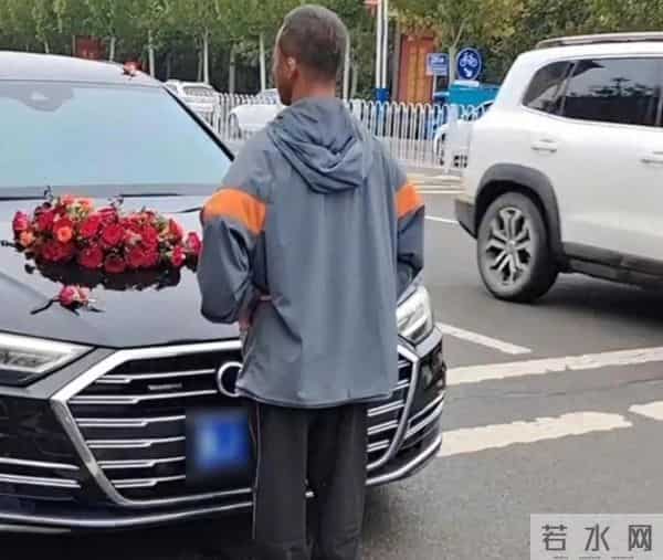 一箱香烟多少条,河北婚车遭拦，强行索要50条香烟，街道办竟为“传统习俗”辩护！