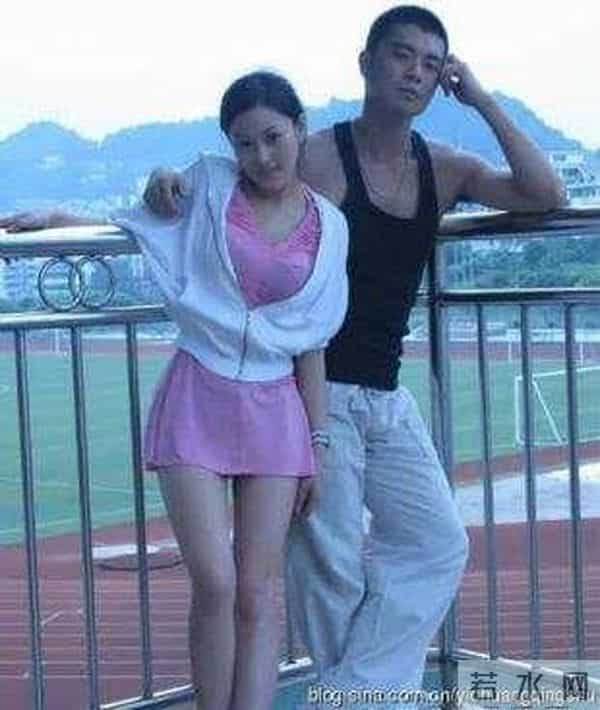 张馨予整容,军嫂张馨予：整容上位黑料不断，手撕前任李晨，遇真爱后却转型