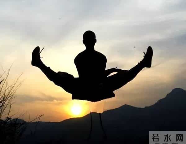 2011年黄历,洋媳妇嫁到中国，很不能理解：为什么中国结婚还要选日子？