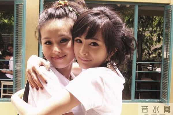 唐人三宝,永远的唐人三宝！刘诗诗袁弘为胡歌新片包场，杨幂则噤声