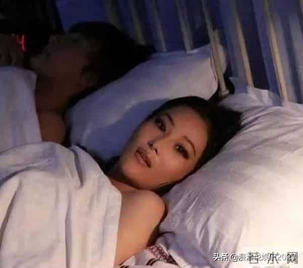 张馨予整容前,张馨予十年前旧照流出，女神气质全无，网友：满满的“风尘味”