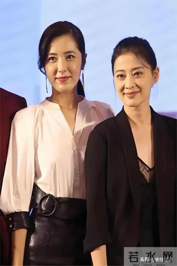 再看蒋欣曾黎12年前合影,才懂什么是“漂亮”与“绝色”的区别