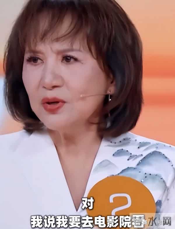 国内赚钱国外花,被"玩腻"后回国捞金的郑绪岚,终究遭到了"反噬"